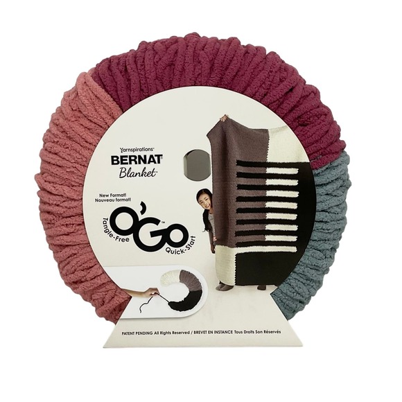 Yarnspirations Bernat Blanket Yarn “Winter Berry” O’GO - Picture 1 of 3